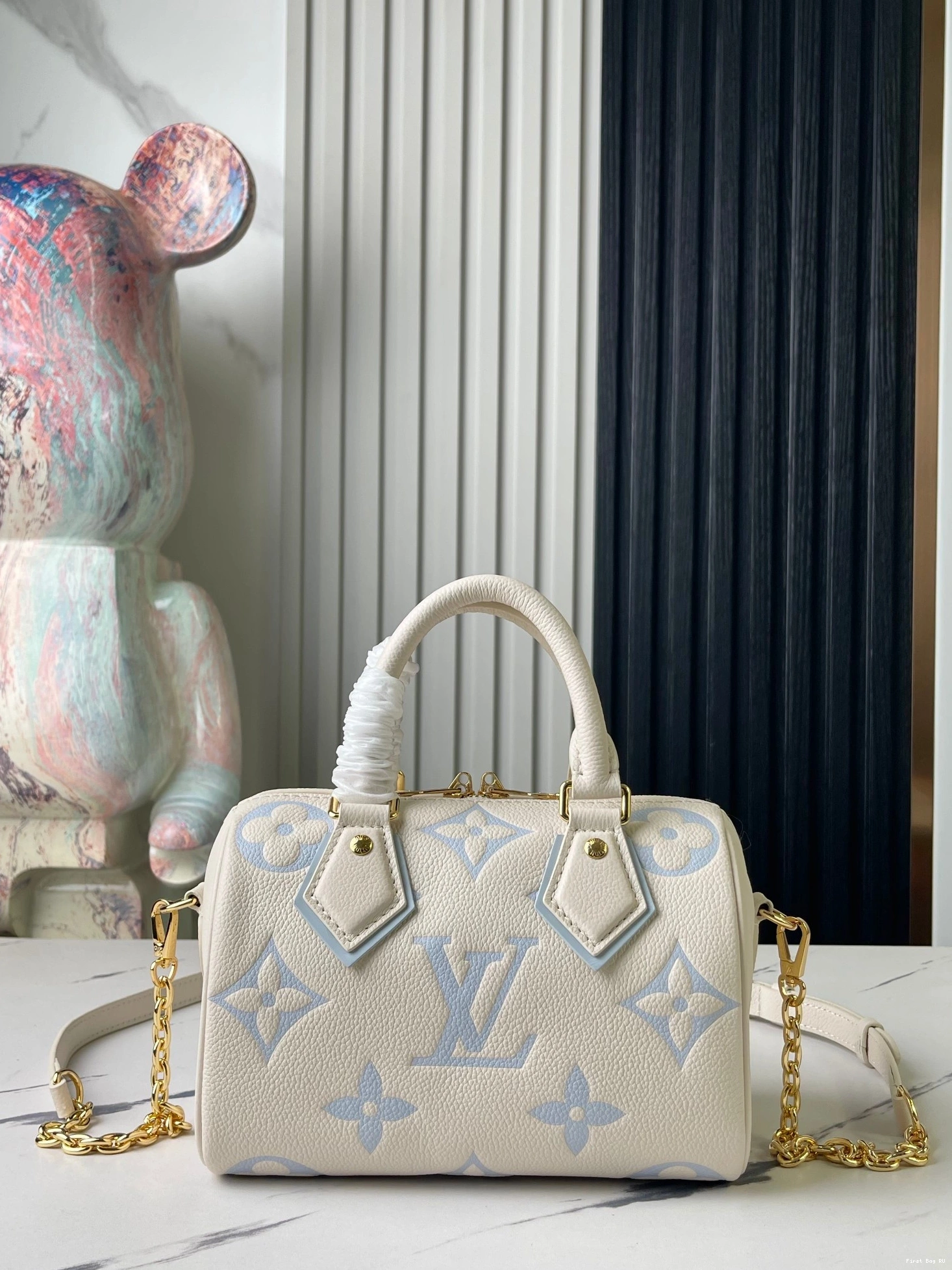 First bag LOUIS VUITTON BANDOULIÈRE SPEEDY 20 0707